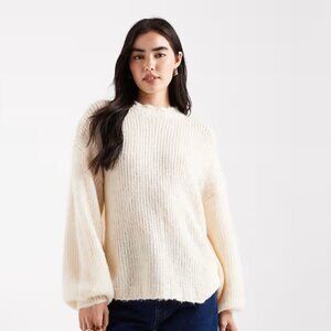 Oversized Balloon Sleeve Sweater in Cream